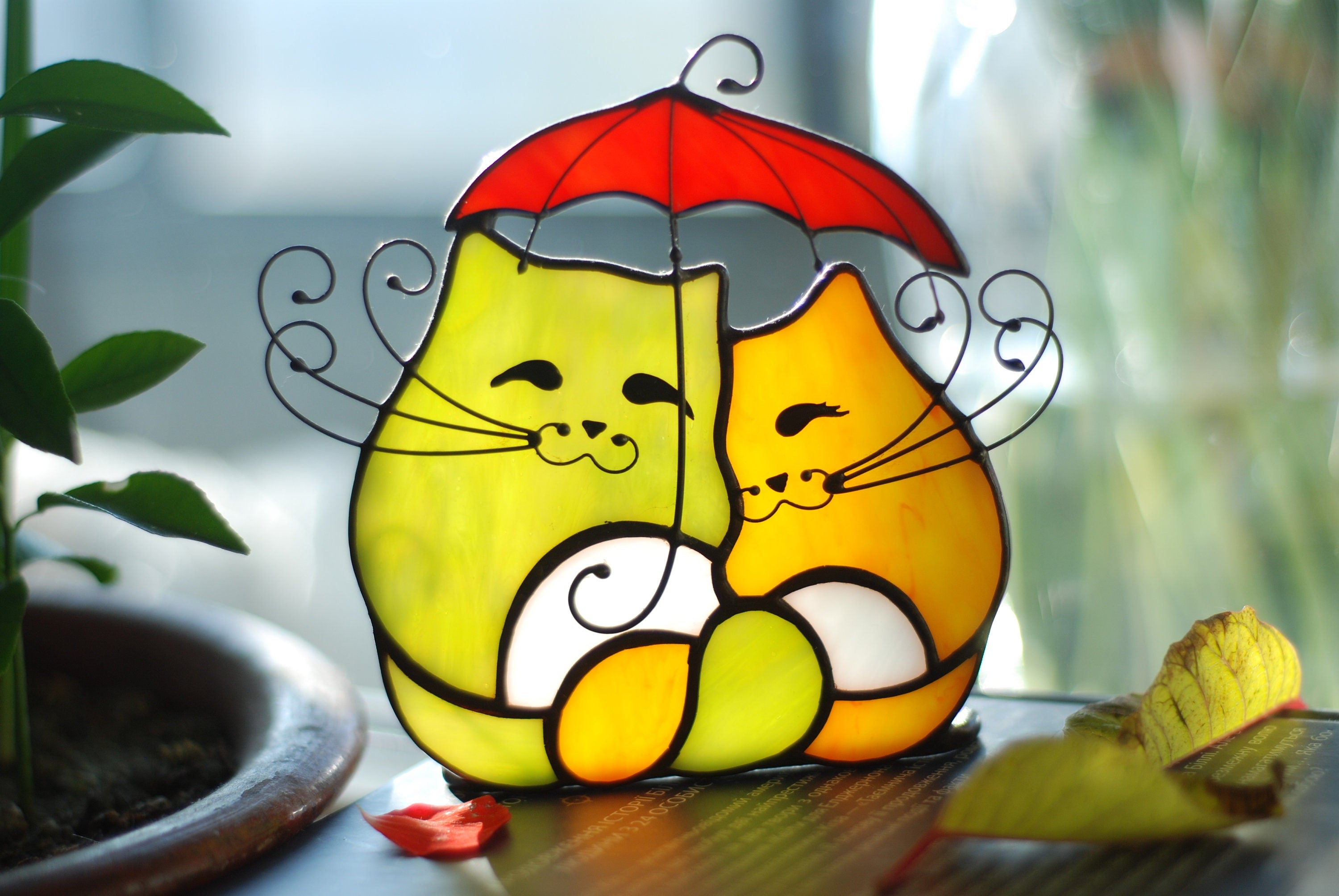 Stained Glass Cats Under Umbrella – Whimsical Candle Holder, Cat Lover Gift
