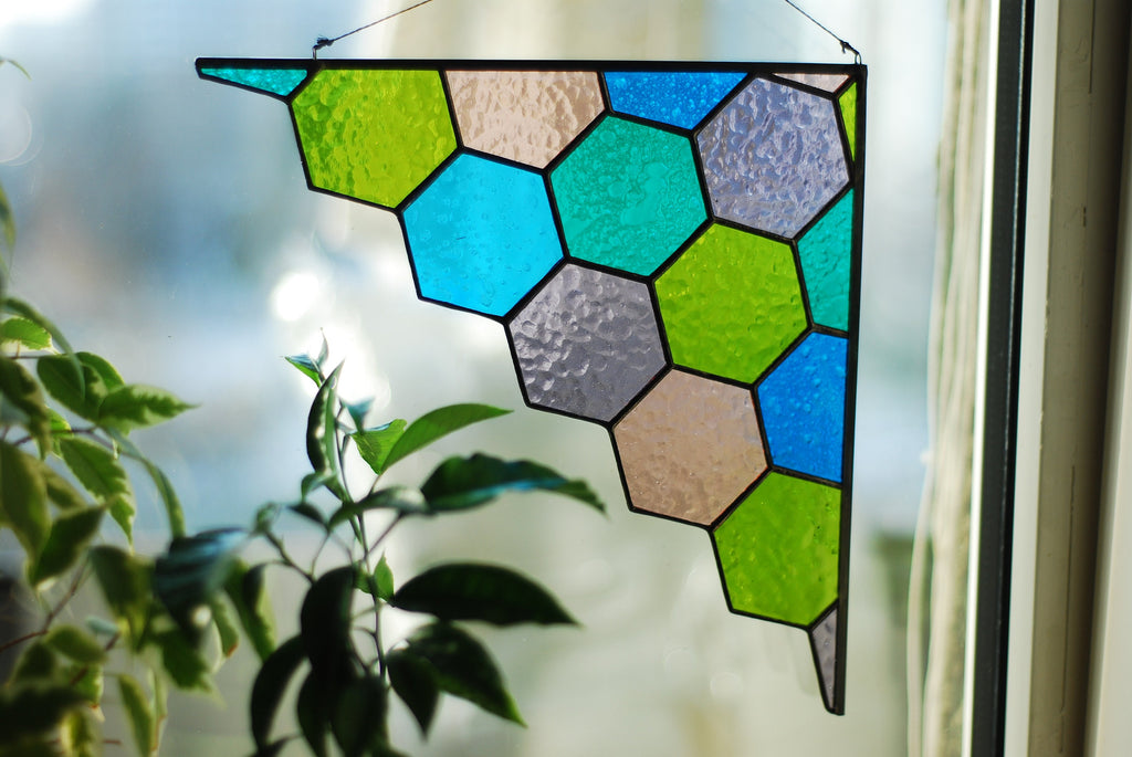 Stained Glass Hexagon Window Hanging – Geometric Corner Decor, Handmade