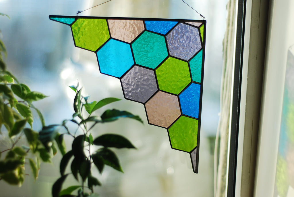 Stained Glass Hexagon Window Hanging – Geometric Corner Decor, Handmade