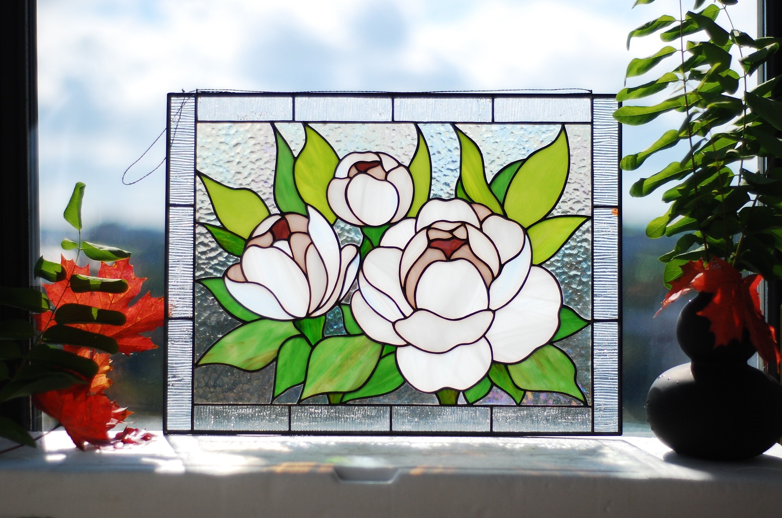 White peony stained glass panel, Flower window hangings Flower stained glass suncatcher, Tiffany window decor, Mother’s Day gift, Glass art