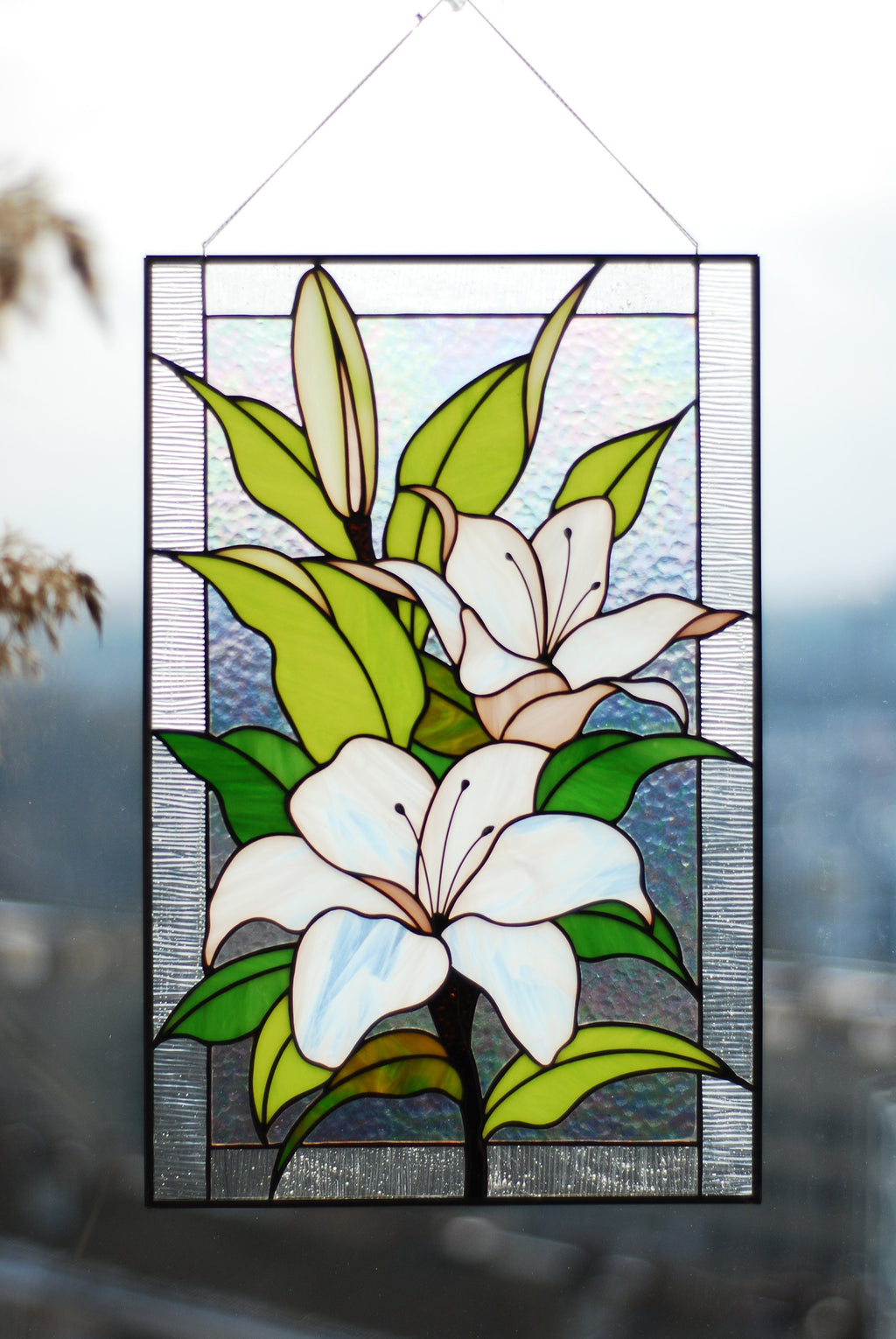 Stained glass white lilies flowers Window hangings Handmade Motherʼs Day Gift, Custom stained glass flower decor Tiffany glass art