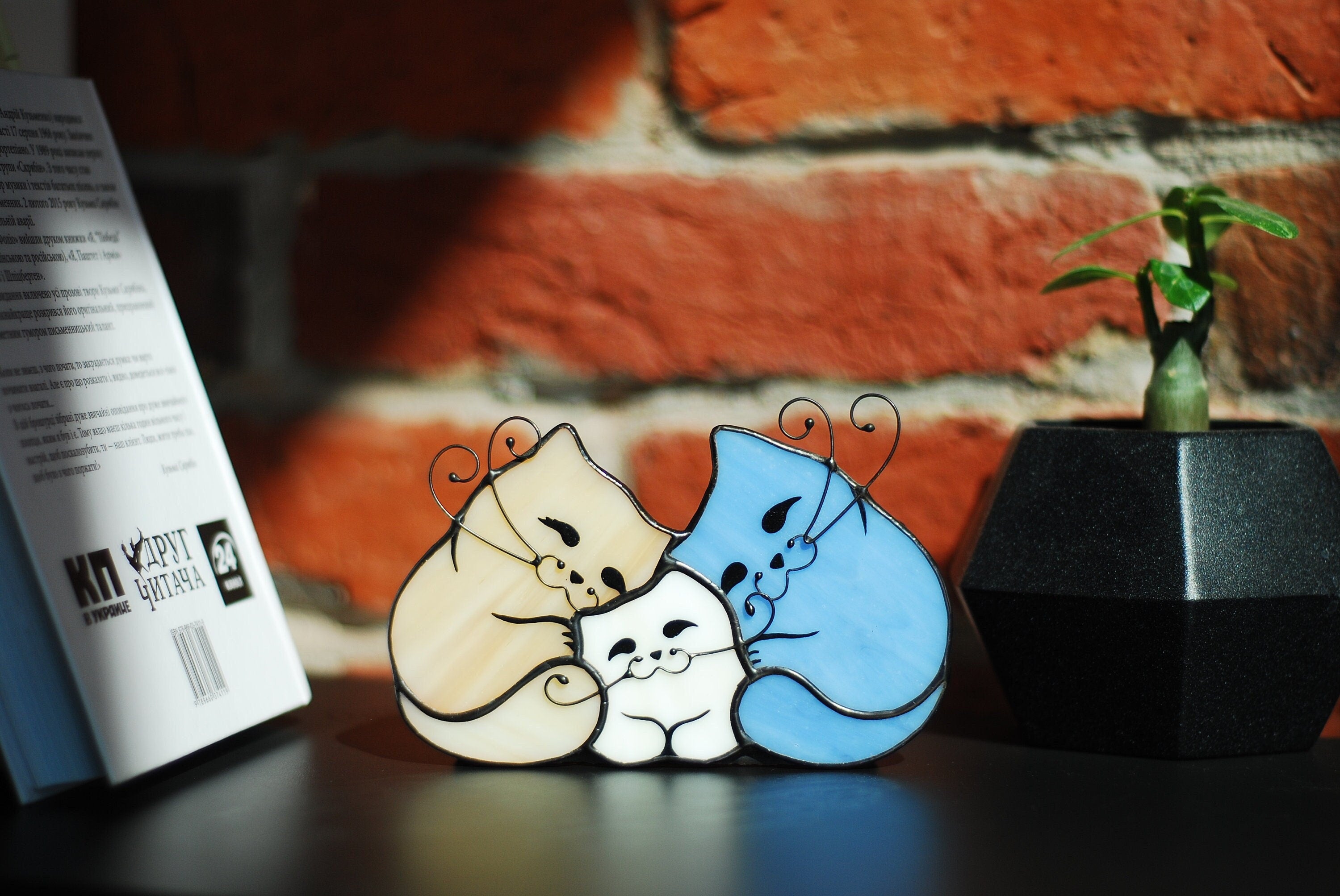 Cat Family Stained Glass Candle Holder, Three Cats Tiffany Tealight Tabletop Decor 5x3.5 in, Cat Lover Birthday Gift