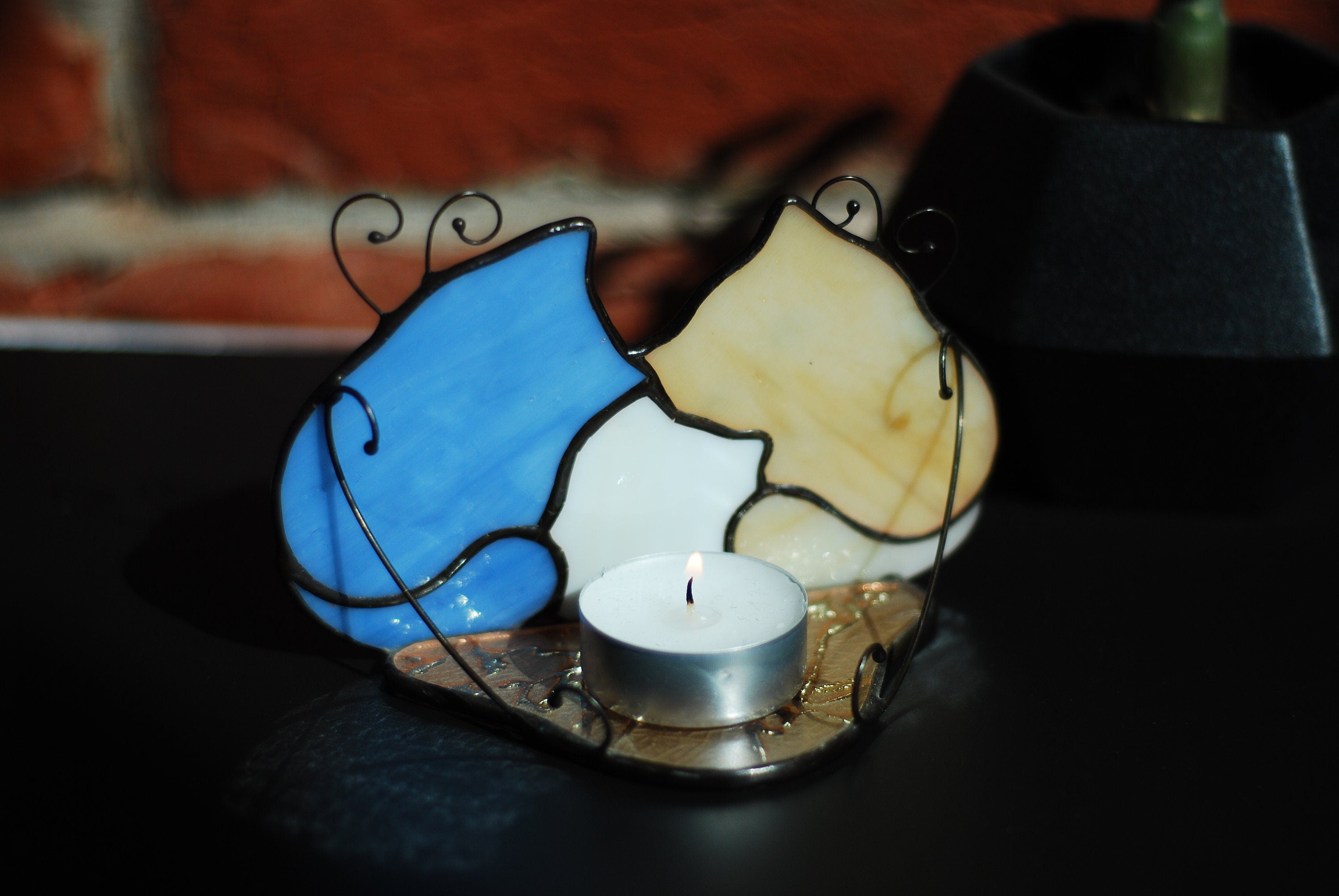Cat Family Stained Glass Candle Holder, Three Cats Tiffany Tealight Tabletop Decor 5x3.5 in, Cat Lover Birthday Gift