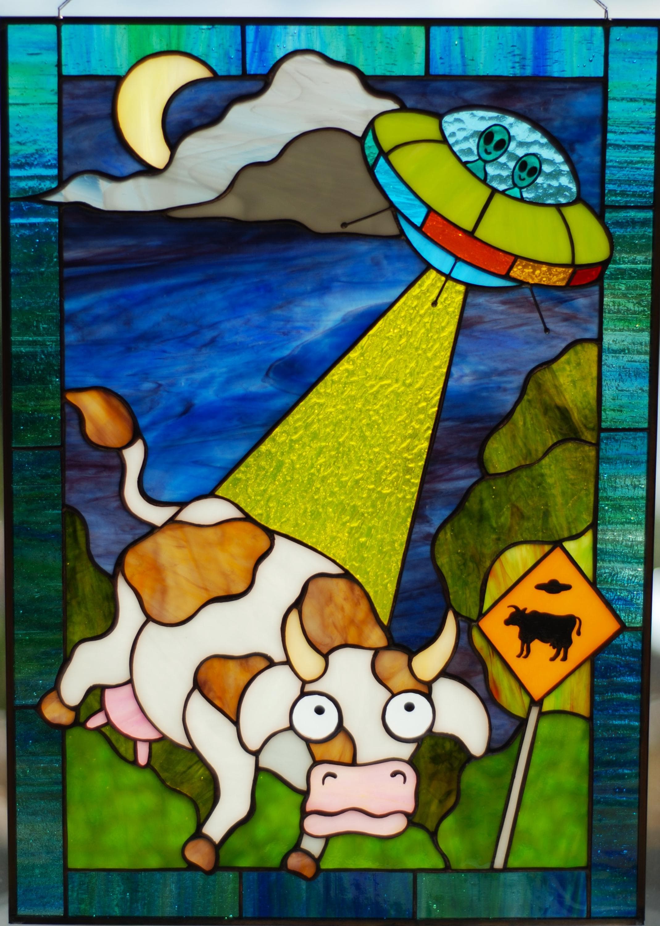Alien Abduction Stained Glass Window Panel, Handmade Suncatcher, UFO Cow Window Hangings Father's Day gift, Tiffany Glass Art