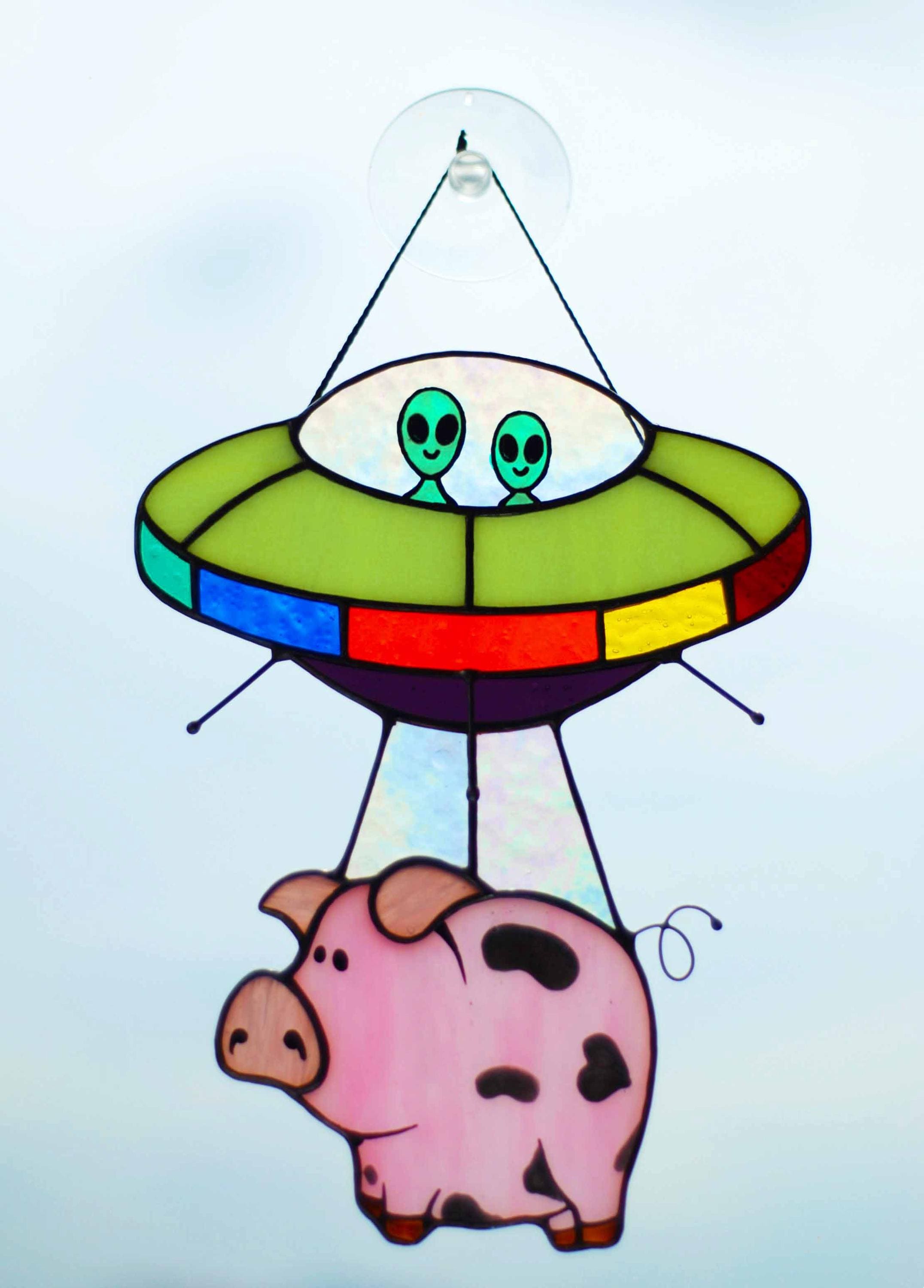 Stained Glass UFO Aliens are Abducting a Pig, Funny Suncatcher, Window Hanging Decor, Mother’s Day gift, Tiffany Glass Art