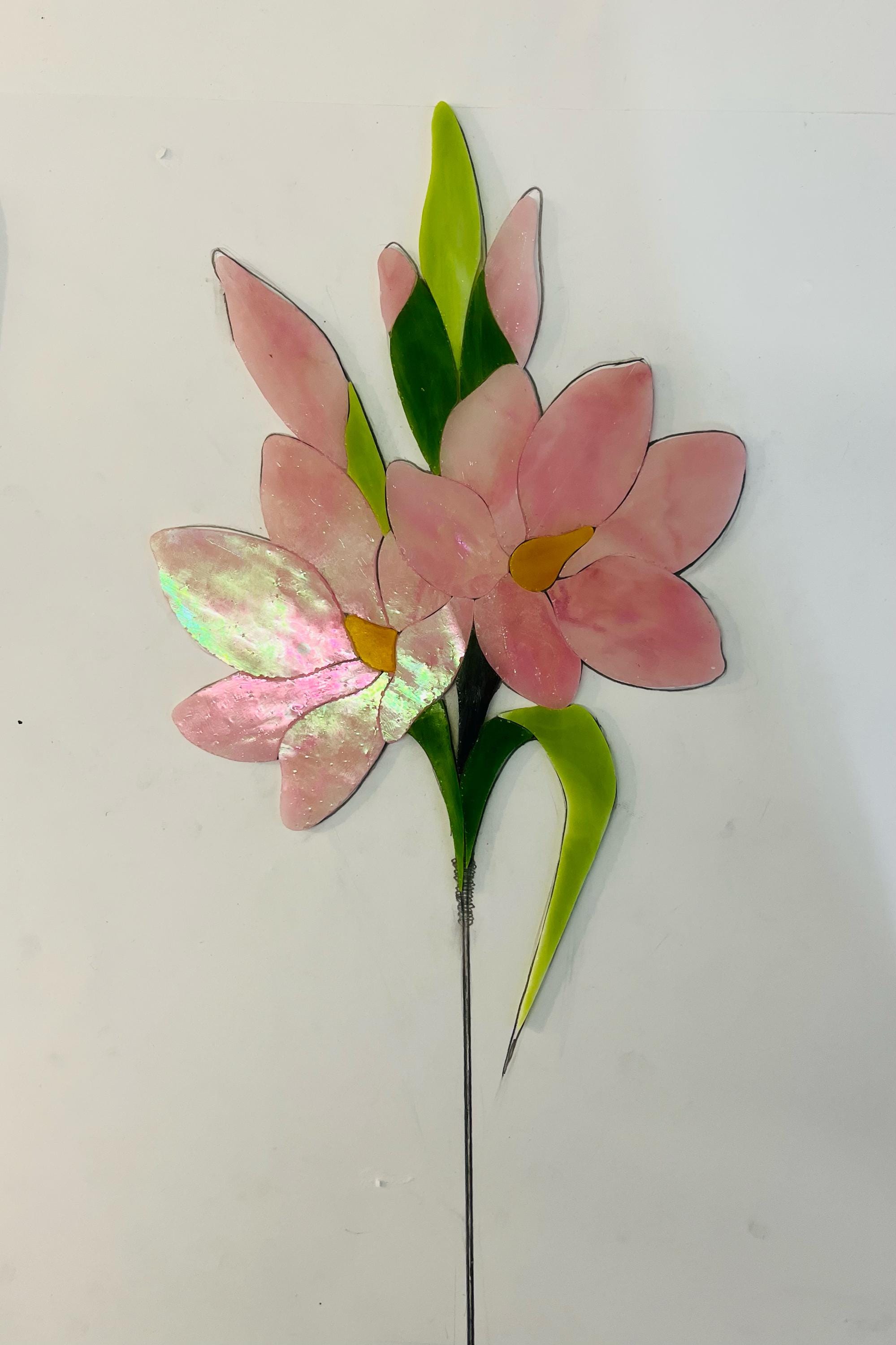 Stained Glass Pink Flowers on Wooden Stand, Tiffany Style Floral Suncatcher, Handmade Personalized gift, Glass Art, Table Windowsill decor
