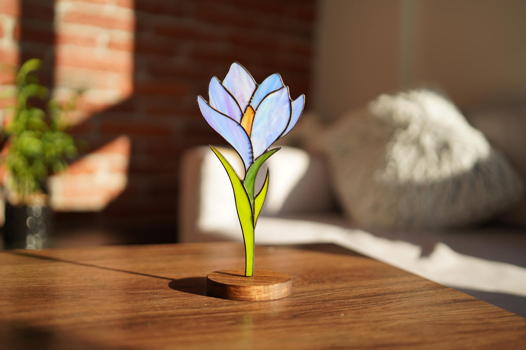 Stained Glass Crocus Flower 9x5.5 inch Suncatcher on Wooden Stand Table Ornament, Handmade Personalized gift, Tiffany Glass Art