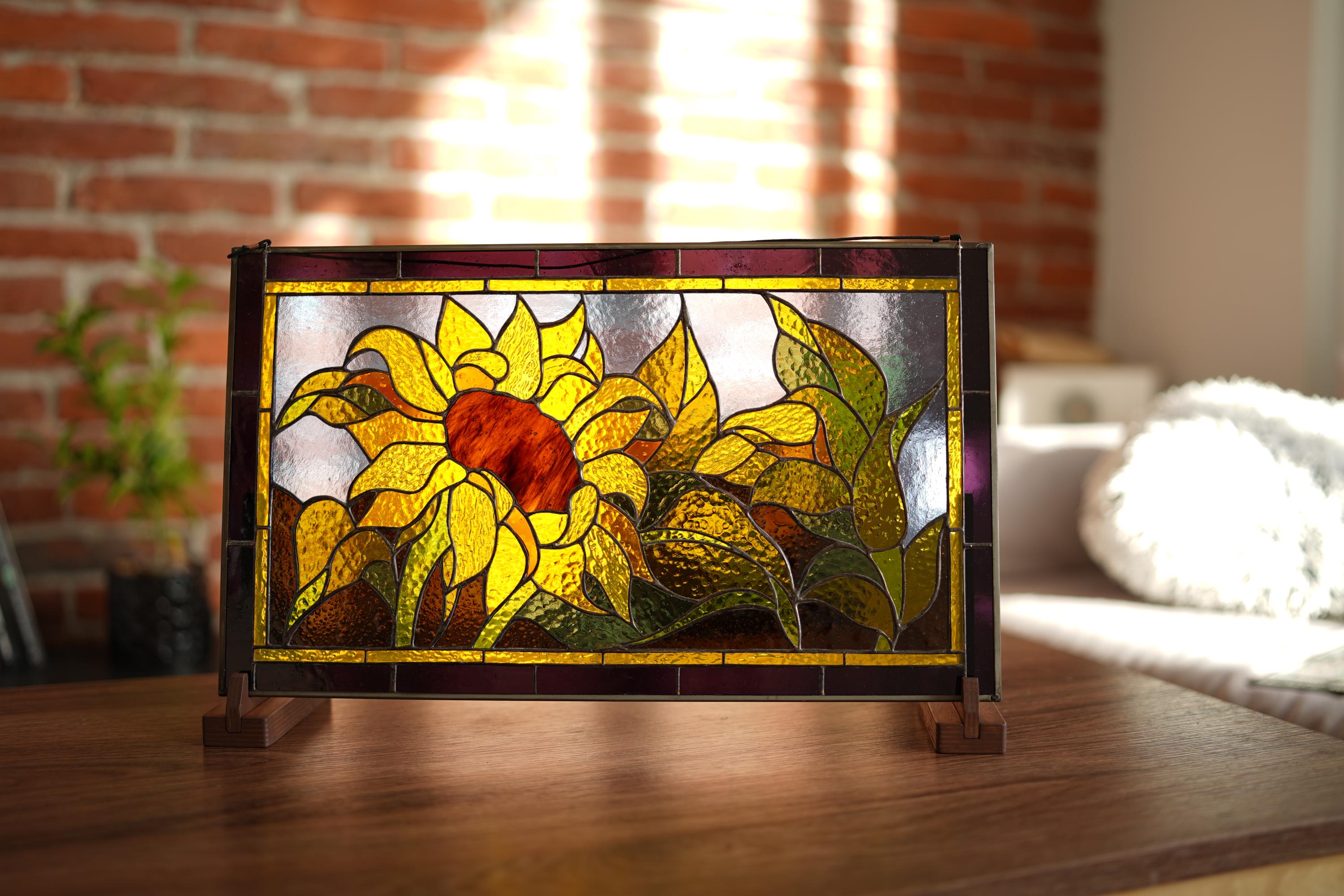 Tiffany Stained Glass Sunflower Panel: Floral Suncatcher with Wooden Stand
