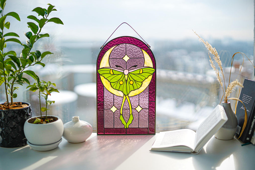 Stained Glass Luna Moth Window Hanging 8.5x14, Moon Suncatcher, Green Butterfly  Panel, Arched Gothic Decor, Botanical Art Father's Day gift