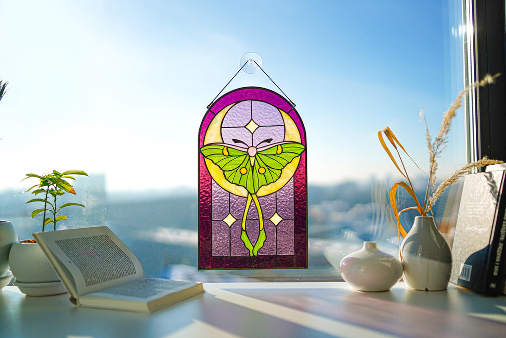 Stained Glass Luna Moth Window Hanging 8.5x14, Moon Suncatcher, Green Butterfly  Panel, Arched Gothic Decor, Botanical Art Father's Day gift