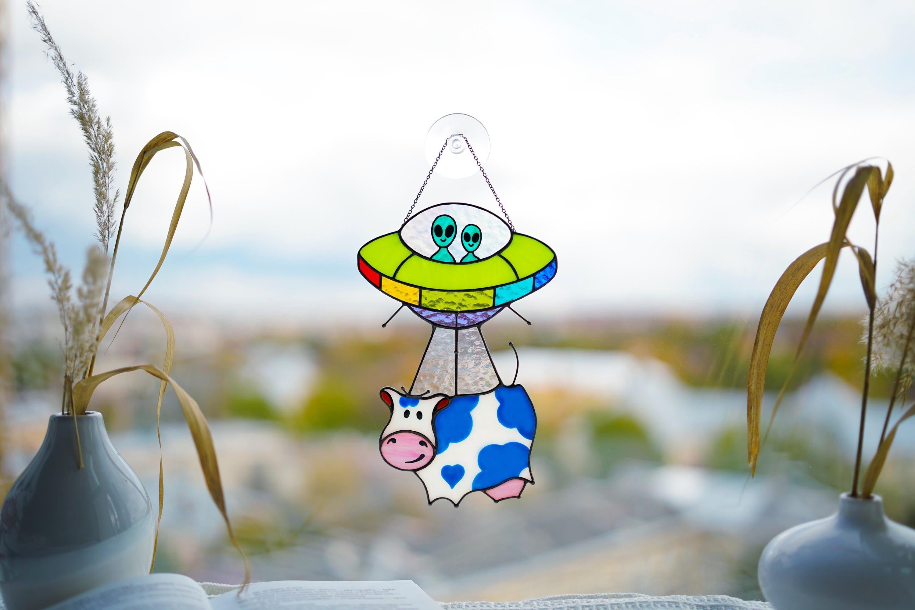 Stained Glass UFO Cow Abduction Suncatcher, Funny Alien Decor Handmade Window Hangings, Tiffany Glass Art
